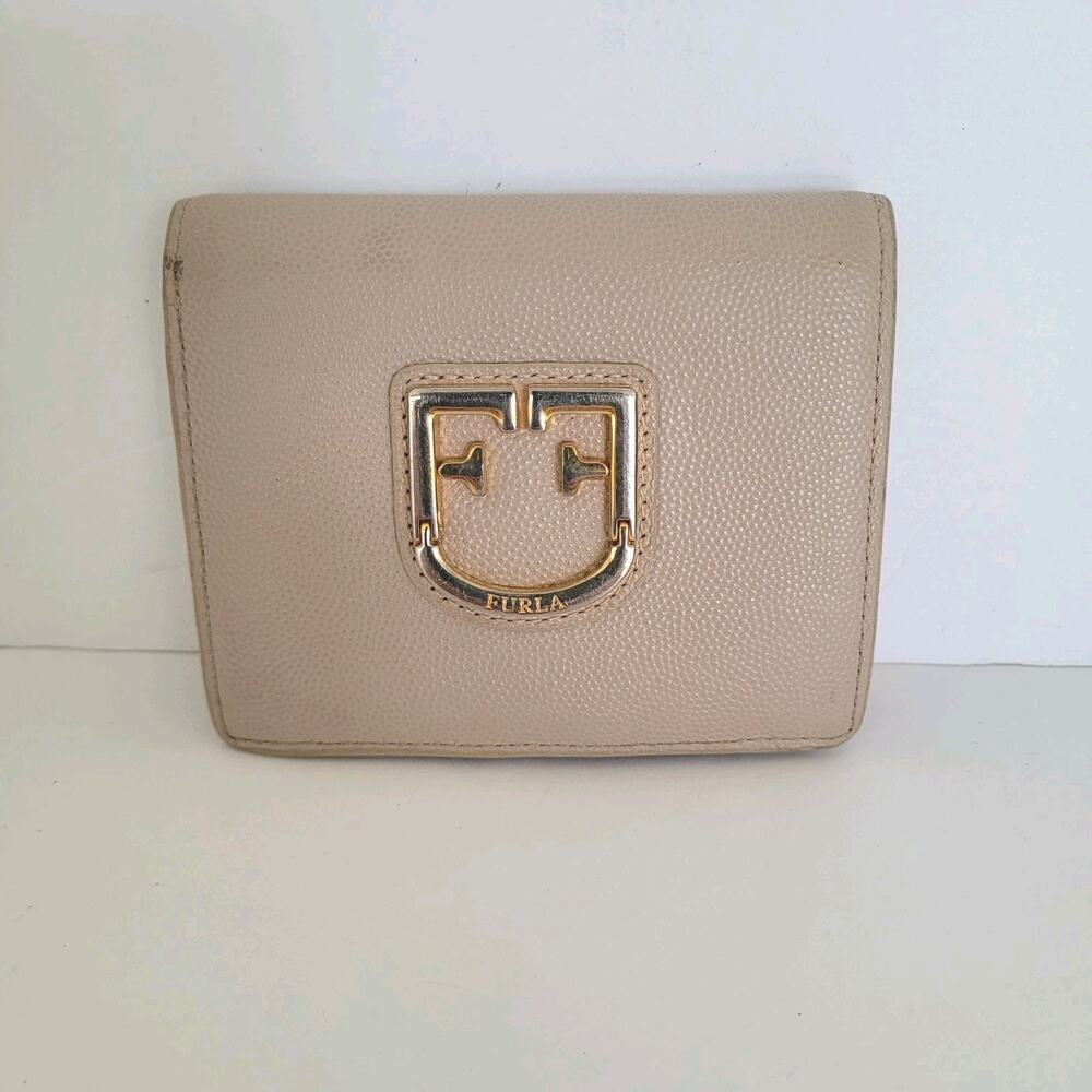 Furla Belvedere Italian Bifold Wallet Small Geniue Leather Tan Beige Logo Compac